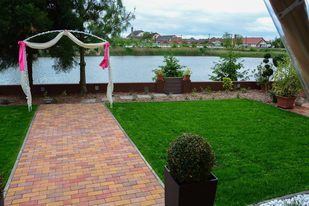 Szekely Fogado Bed & Breakfast Tunyogmatolcs Exterior photo